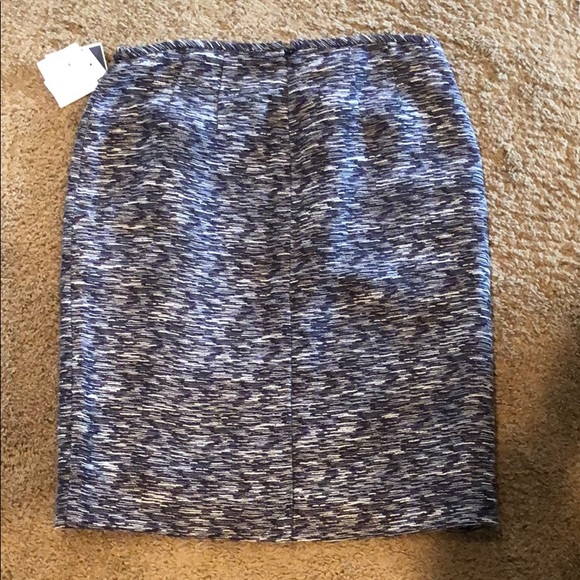 Calvin Klein Pencil Skirt - Picture 2 of 4